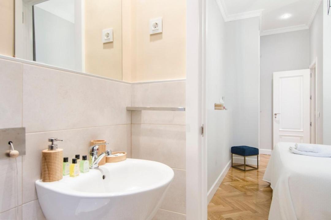 Minty Stay - Atocha 4 Bd Madrid Eksteriør bilde